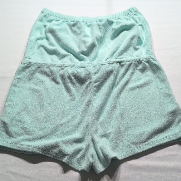 Juicy Couture Green Athletic Shorts with Elastic Waistband - Picture 5 of 6